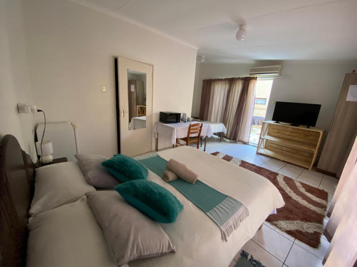 El-Kole Bed And Breakfast Tsumeb Exterior photo